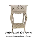 床头柜